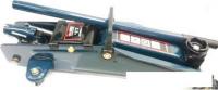 Подкатной домкрат FORSAGE TH22501CB с фиксацией 2.5т.