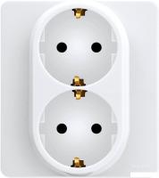 Розетка Legrand Inspiria 673750