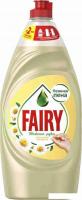 Средство для мытья посуды Fairy Нежные ручки Ромашка и витамин Е 900 мл
