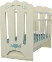 Классическая детская кроватка VDK Little Heart колесо-качалка с маятником (слоновая кость)