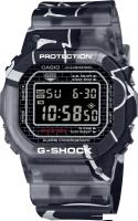 Наручные часы Casio G-Shock DW-5000SS-1