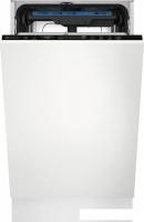 Встраиваемая посудомоечная машина Electrolux EEM63310L