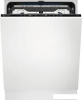 Встраиваемая посудомоечная машина Electrolux EEG68600W