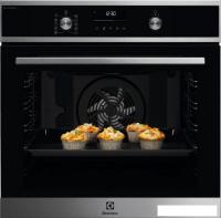 Электрический духовой шкаф Electrolux SteamBake 600 EOD6P66WX