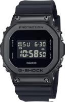 Наручные часы Casio G-Shock GM-5600UB-1E