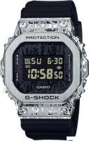 Наручные часы Casio G-Shock GM-5600GC-1E