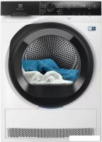 Сушильная машина Electrolux UltraCare 800 EW8D495MC