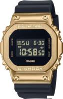 Наручные часы Casio GM-5600UG-9E