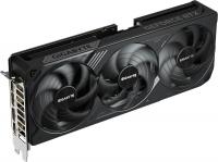 Видеокарта Gigabyte GeForce RTX 5070 Ti Windforce SFF 16G GV-N507TWF3-16GD