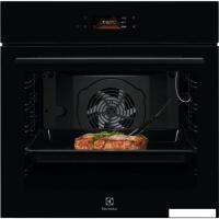 Электрический духовой шкаф Electrolux MealAssist 700 LOE8H39Z