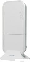 Wi-Fi роутер Mikrotik wAP ax wAPG-5HaxD2HaxD