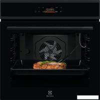 Электрический духовой шкаф Electrolux EOE8P39H