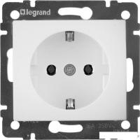 Розетка Legrand Valena 694280 (белый)