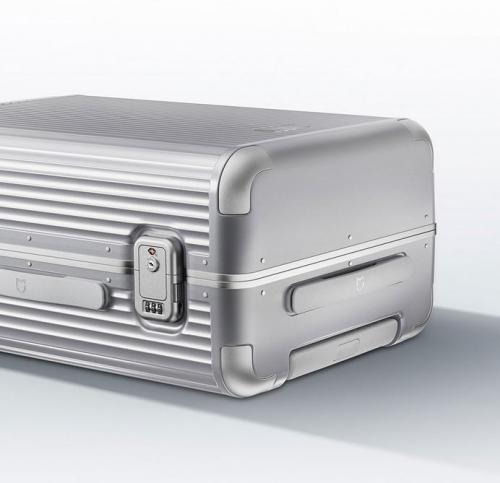 Чемодан Xiaomi Metal Luggage Aluminium Frame MJLXXLKRM 20 Silver. Фото 3 в описании