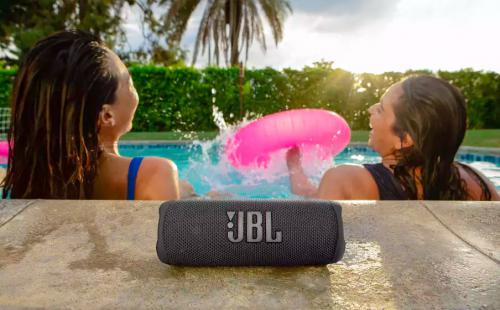 Колонка JBL Flip 6 Camouflage. Фото 2 в описании