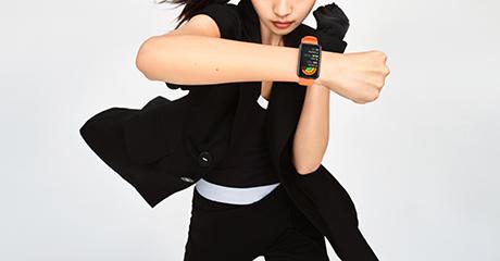 Умный браслет Xiaomi Mi Band 7 Pro Black BHR5970GL. Фото 5 в описании