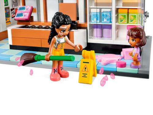 Конструктор Lego Friends Магазин органических продуктов 830 дет. 41729. Фото 4 в описании